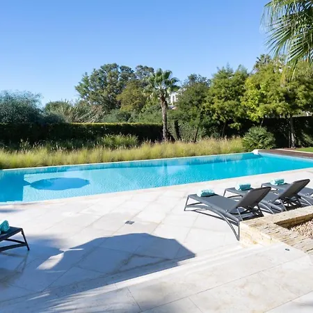 Sleeps 10 Pool Air Con T711328 Βίλα Vale do Lobo