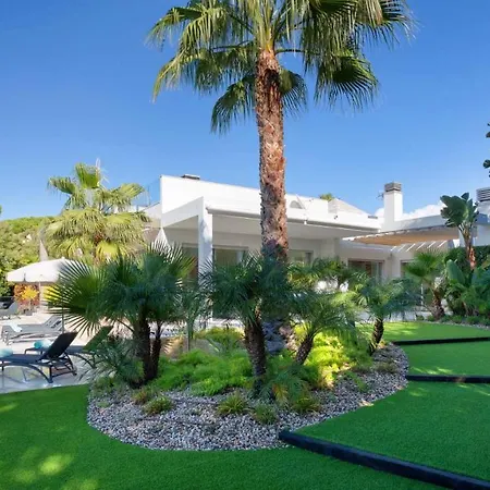 Sleeps 10 Pool Air Con T711328 Βίλα