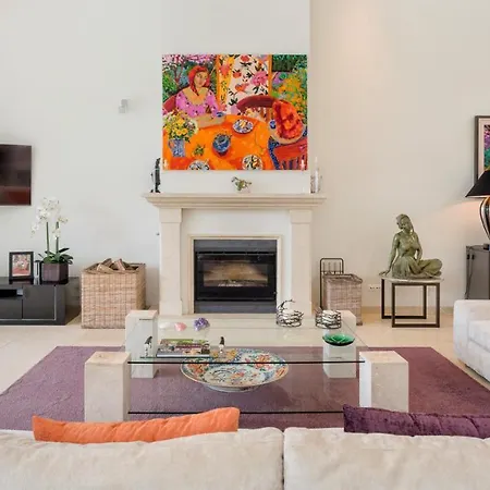 Βίλα Sleeps 10 Pool Air Con T711328 Vale do Lobo
